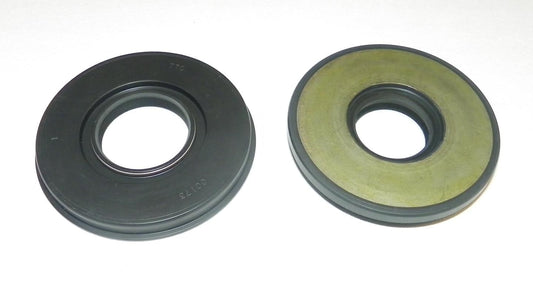 Crankshaft Oil Seal Kit Kawasaki 900 / 1100 95-06 OEM#: âOEM#: