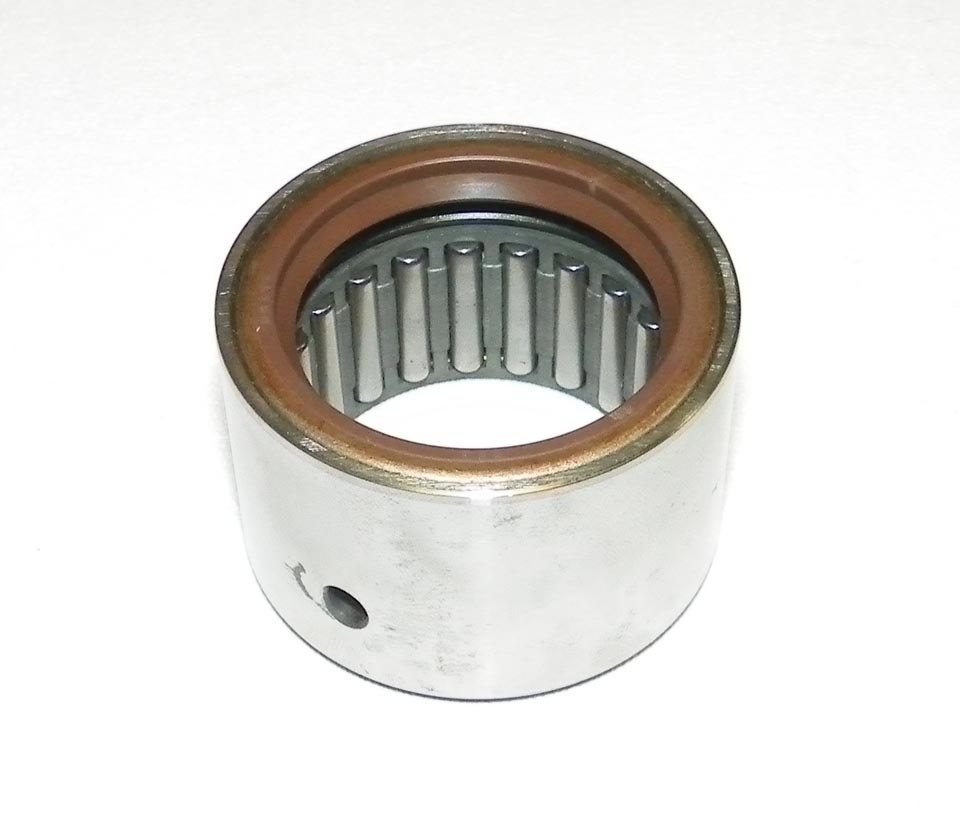 Upper Main Bearing Johnson / Evinrude 40 - 75 Hp OEM#: 0383955 âOEM#: 0383955, 0390900, 398529