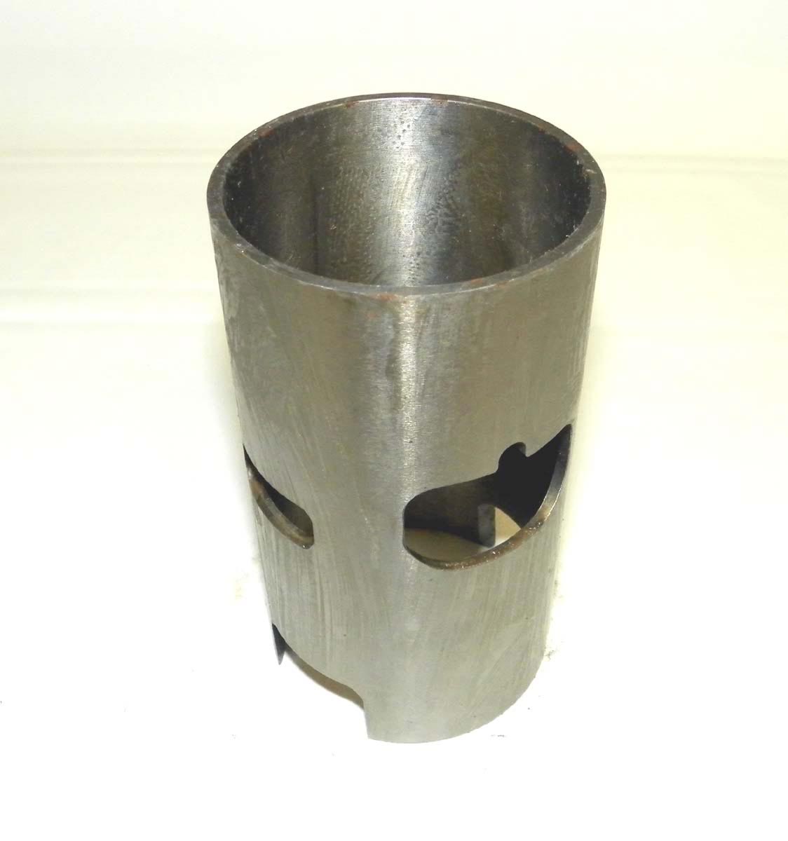 Cylinder Sleeve Yamaha 40 / 50 Hp 1984-10