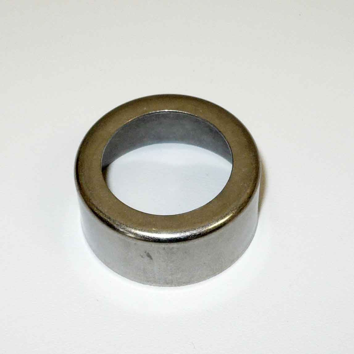 Crankshaft Sleeve Johnson / Evinrude 85 - 175 Hp OEM# 0337030