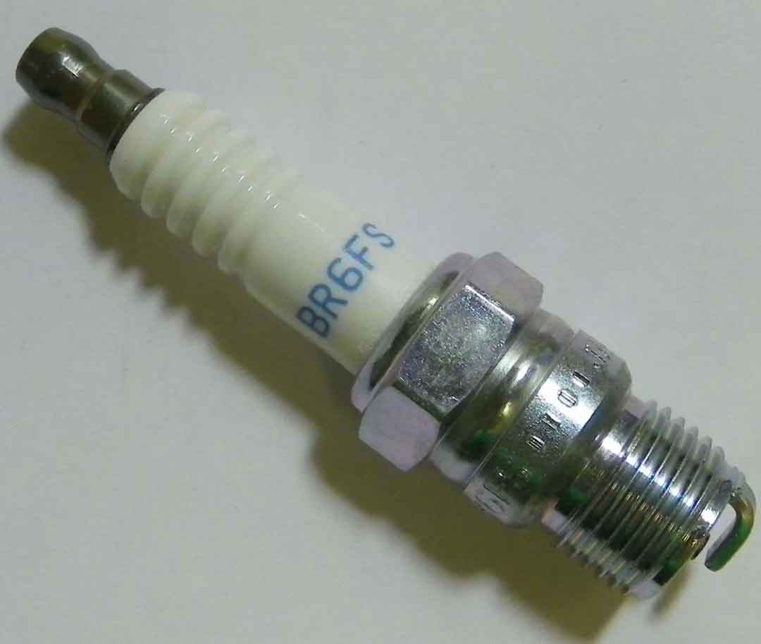 Spark Plug BR6FS OEM# 33-59571,