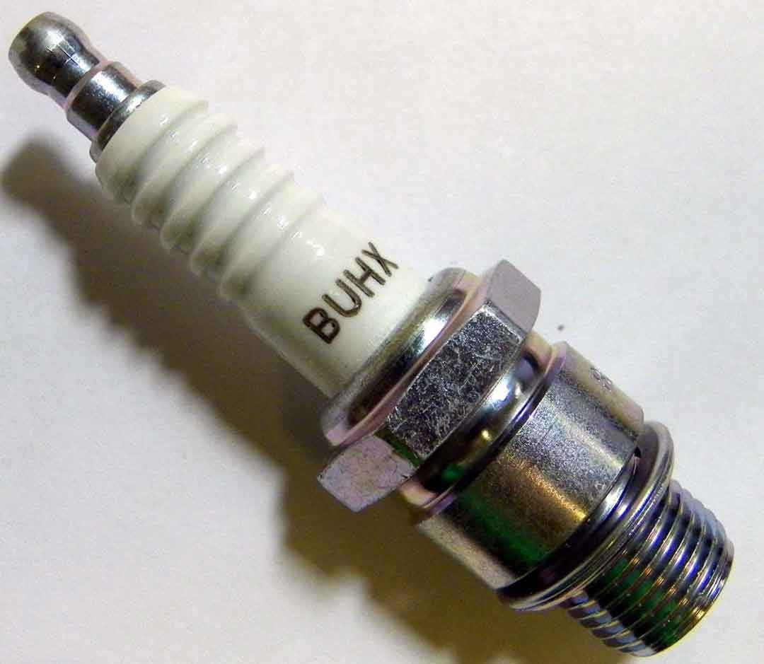 Spark Plug BUHX / 2522