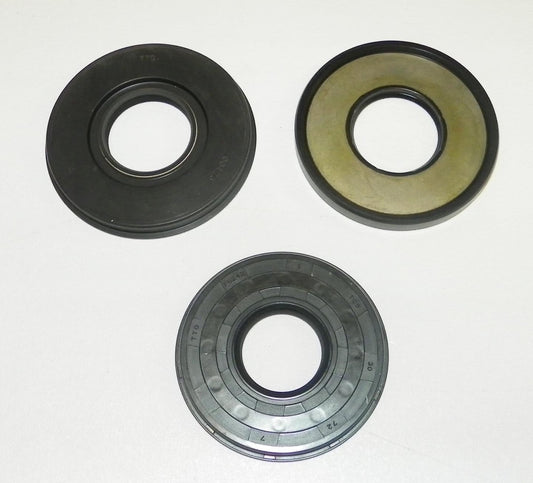 Crankshaft Oil Seal Kit; Polaris 650 - 780 92-04