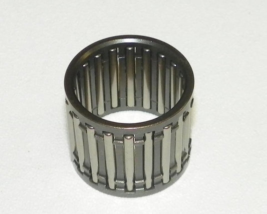 Wrist Pin Bearing Yamaha 200 - 300 Hp 76 Degree OEM#: 93310-32638-00 âOEM#: 93310-32638-00, 93310-32657-00, 93310-32668-00, 93310-326V4-00