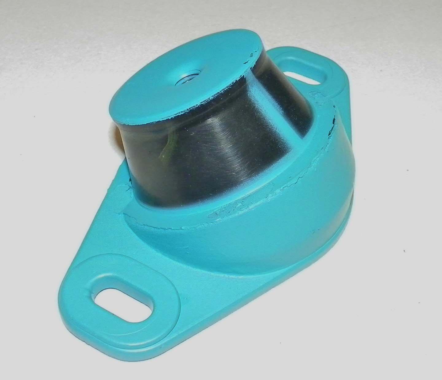 Motor Mount Kawasaki 900 - 1500 95-25 OEM# 92160-3838,