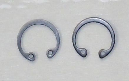 Piston Clips Suzuki 250 Quadracer 88-92