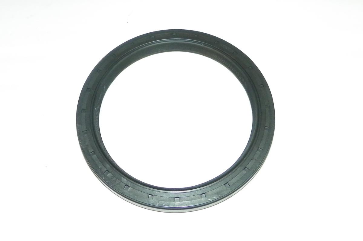 Crankshaft Seal Johnson / Evinrude 90 - 175 Hp 60 Degree 91-06 OEM# 0336232
