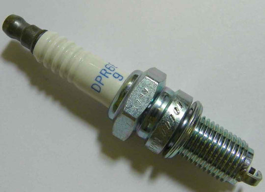 Spark Plug DPR6EB-9 OEM# 94702-00418-00,