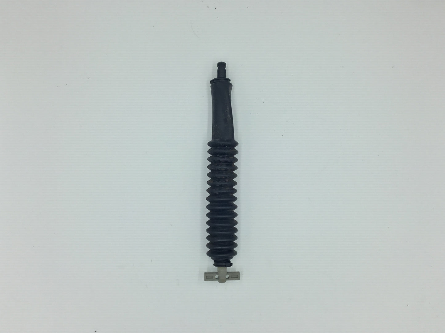SH 269501664 FRONT HOOD STRUTT RXT 215 2010; SEADOO