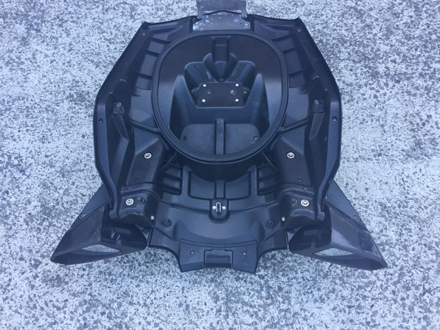 Lid Engine Room 2012 FXSHO - USED - Yamaha F1W - U517B - 60 - P2