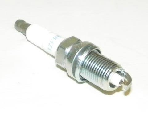Spark Plug IZFR5G / 5887 OEM# 33-855672