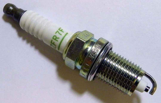 Spark Plug ZFR7F / 5913